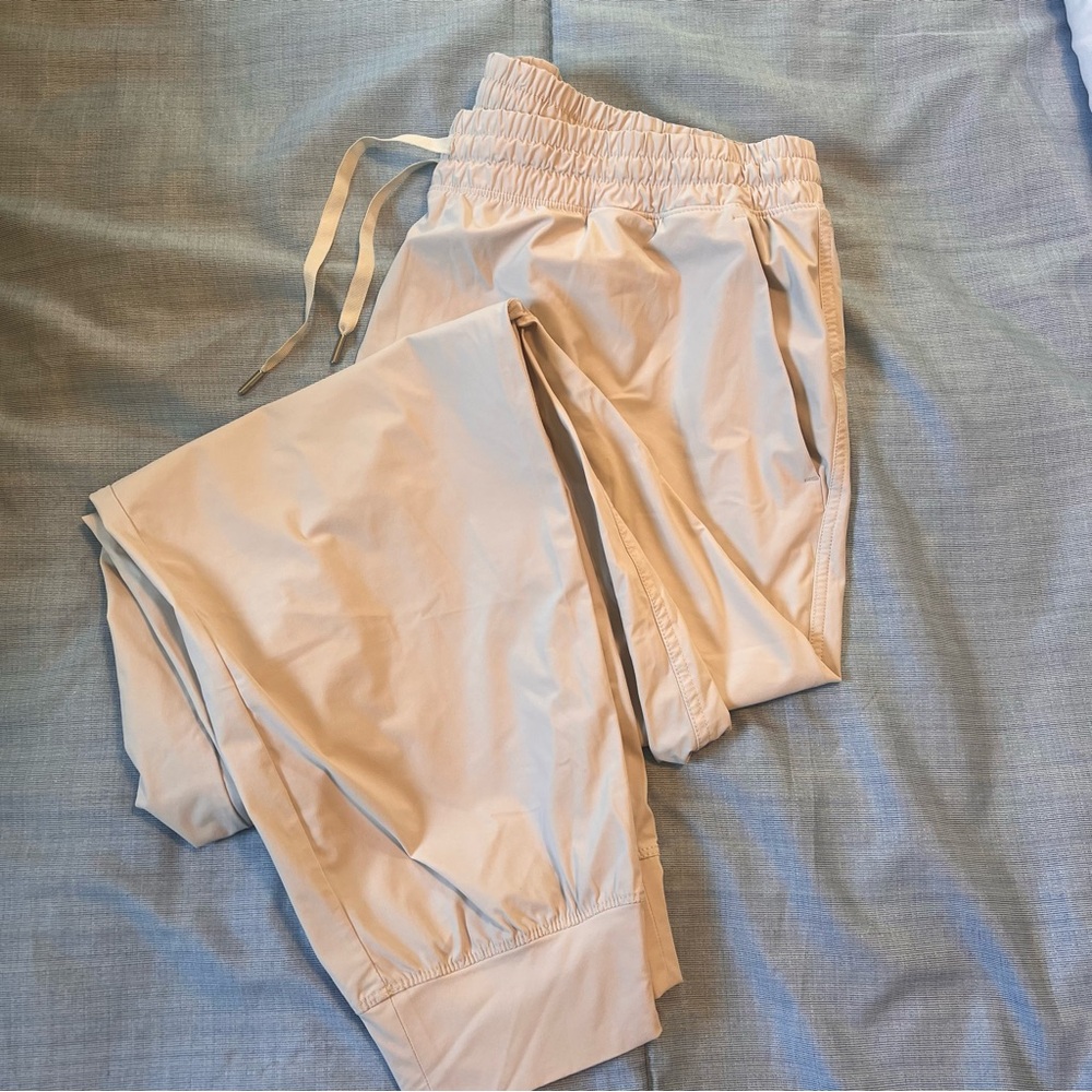 Old Navy Elastic Waist Joggers